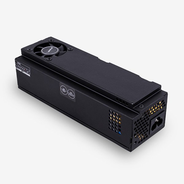 fuente de alimentación ITX 150W de color negro 51991